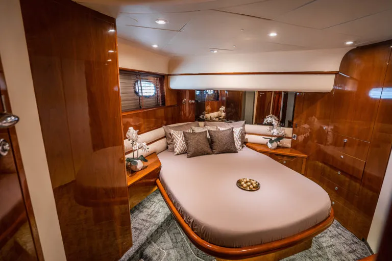 Princess 65 - 19