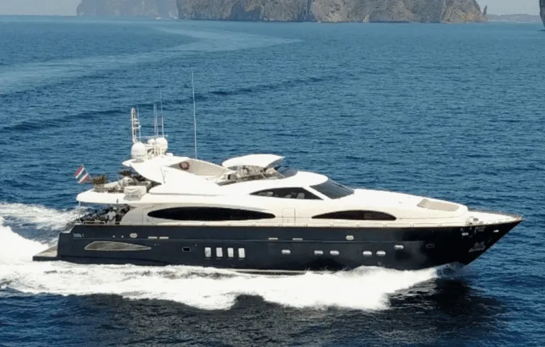 Astondoa 102ft