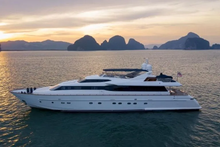 Falcon 106
