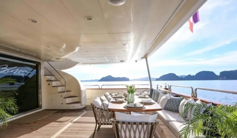 Astondoa 102ft - 8