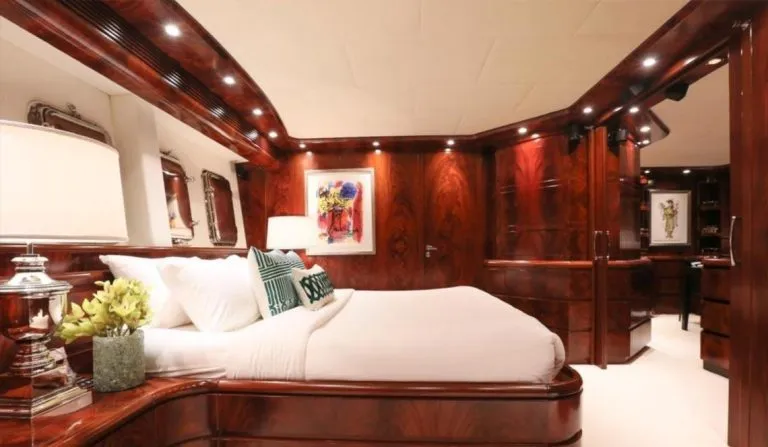 Astondoa 102ft - 16