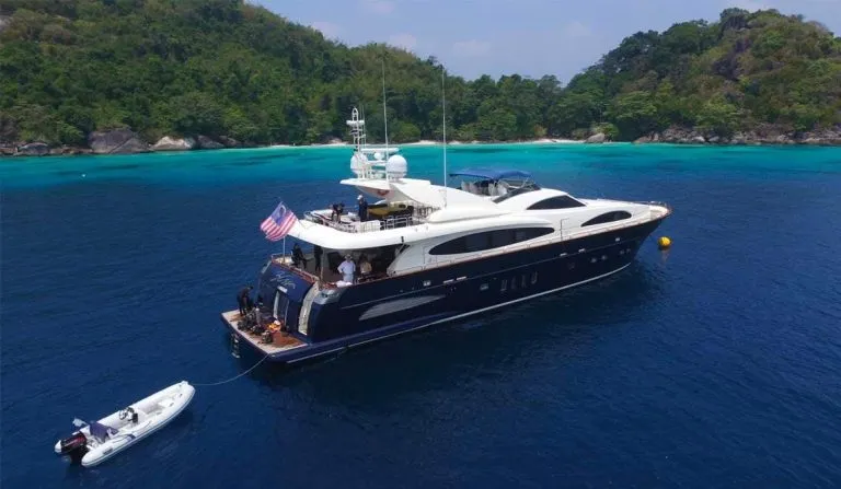 Astondoa 102ft - 23