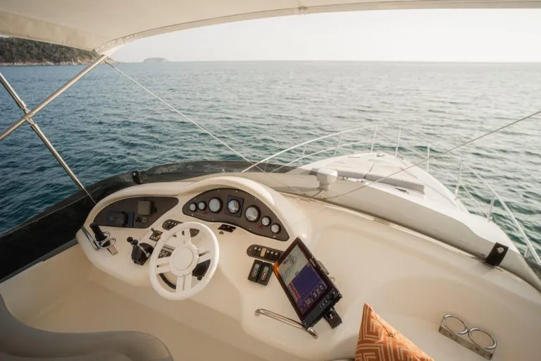 Azimut 46 - 13