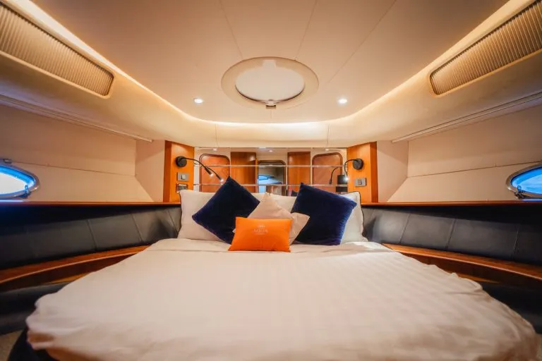 Azimut 46 - 18