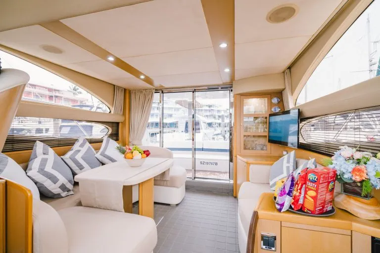 Princess 42 - 9