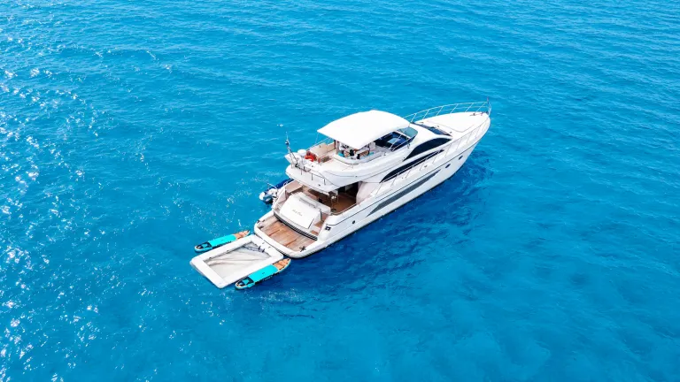 Riva 70 Aria Blue - 4