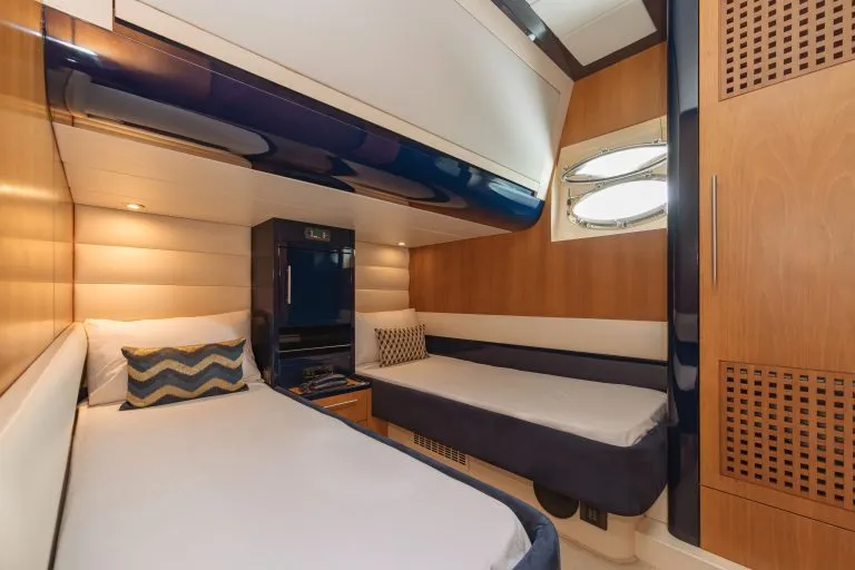 Riva 70 Aria Blue - 16