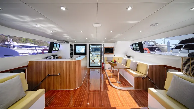 Bon Bon 52 — saloon and galley
