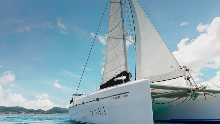 Nautitech 47 Senna — корпус