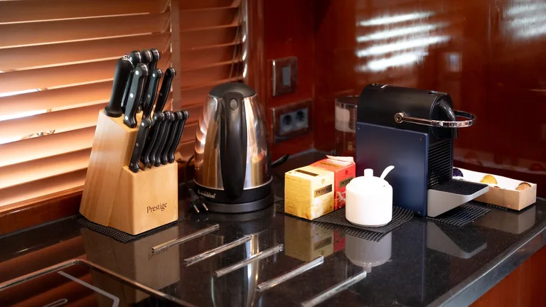 Princess V58 Clyde Legacy — galley